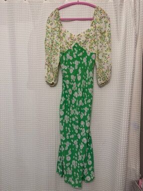RIXO Green and Cream Daisy-Print Maxi Dress